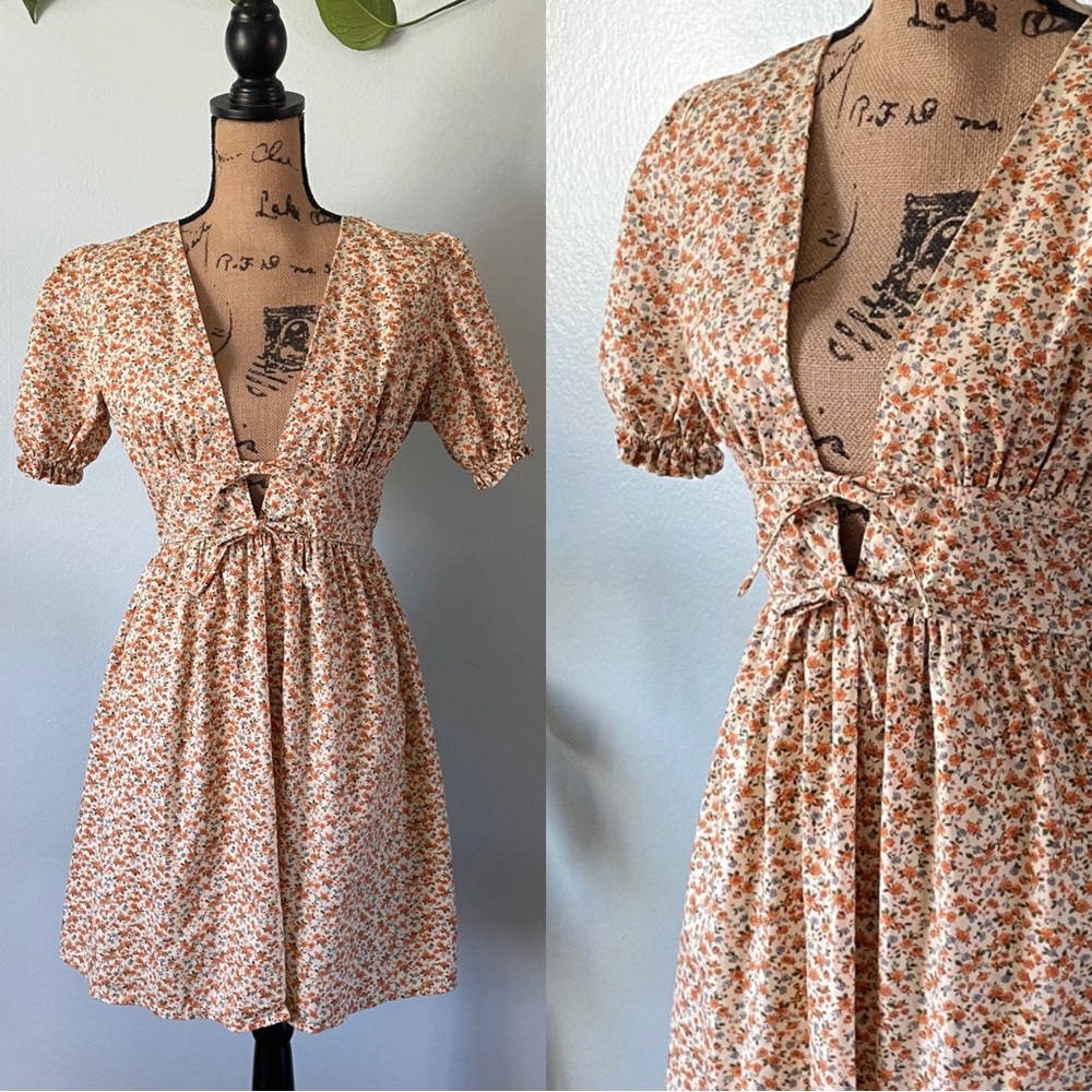 Vintage Style Orange And Blue Floral Cream Dress With Tie Front And Puff Sleeves